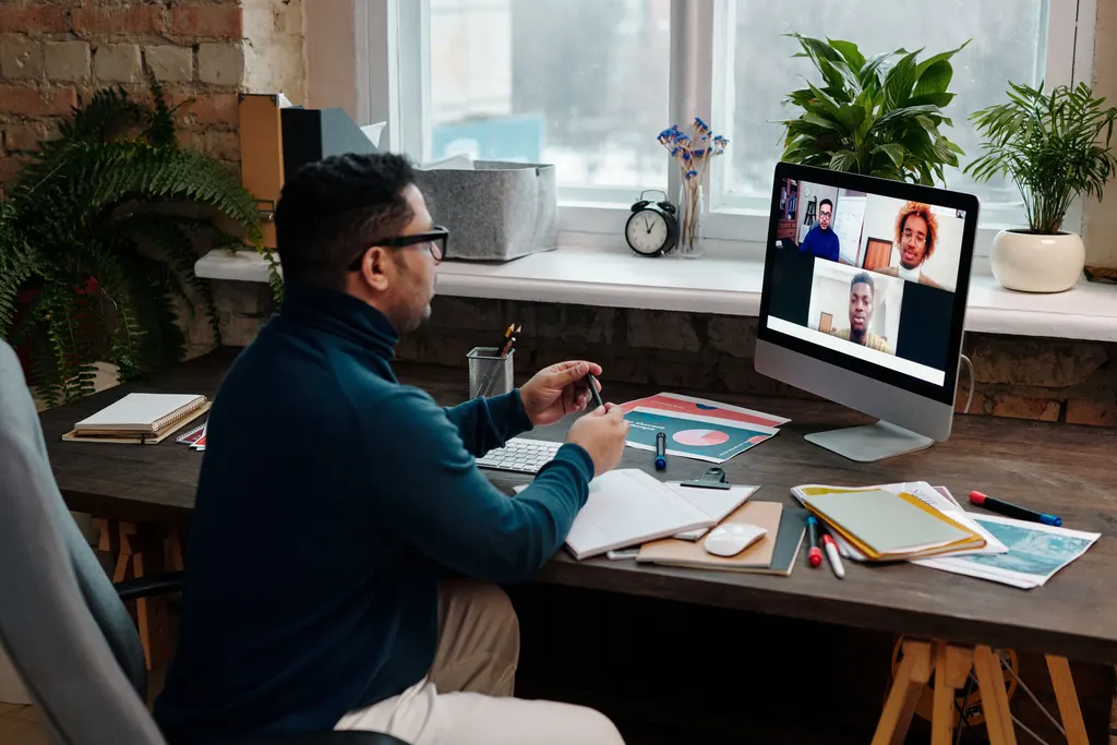 Remote senior engineering workspace with code review, architecture notes, and collaboration tools.